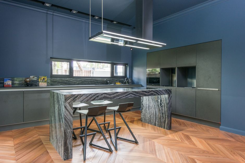 Kitchen remodeling